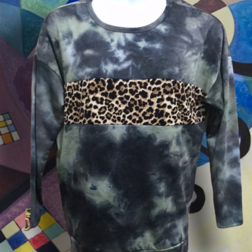 Sold❤️❤️Tie-dye top plus sizes long sleeved shirt 2x - Picture 12 of 15